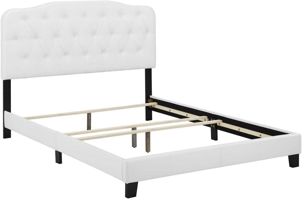 White Faux Leather Bed M85165