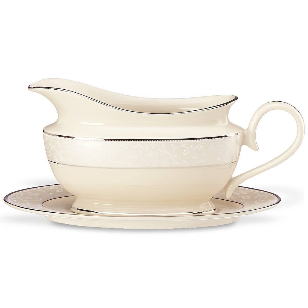 Sauce Boat and Stand Z285677
