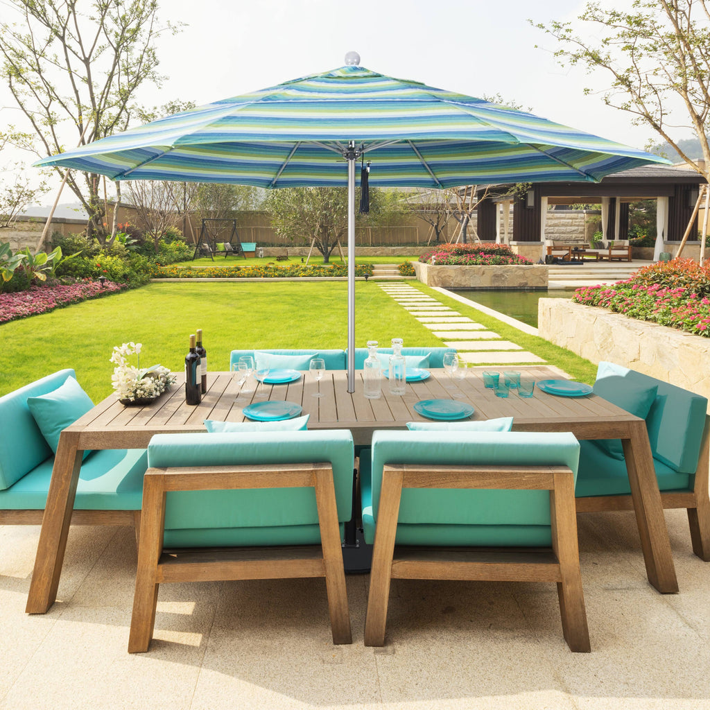 11 ft. Fiberglass Market Umbrella E7965