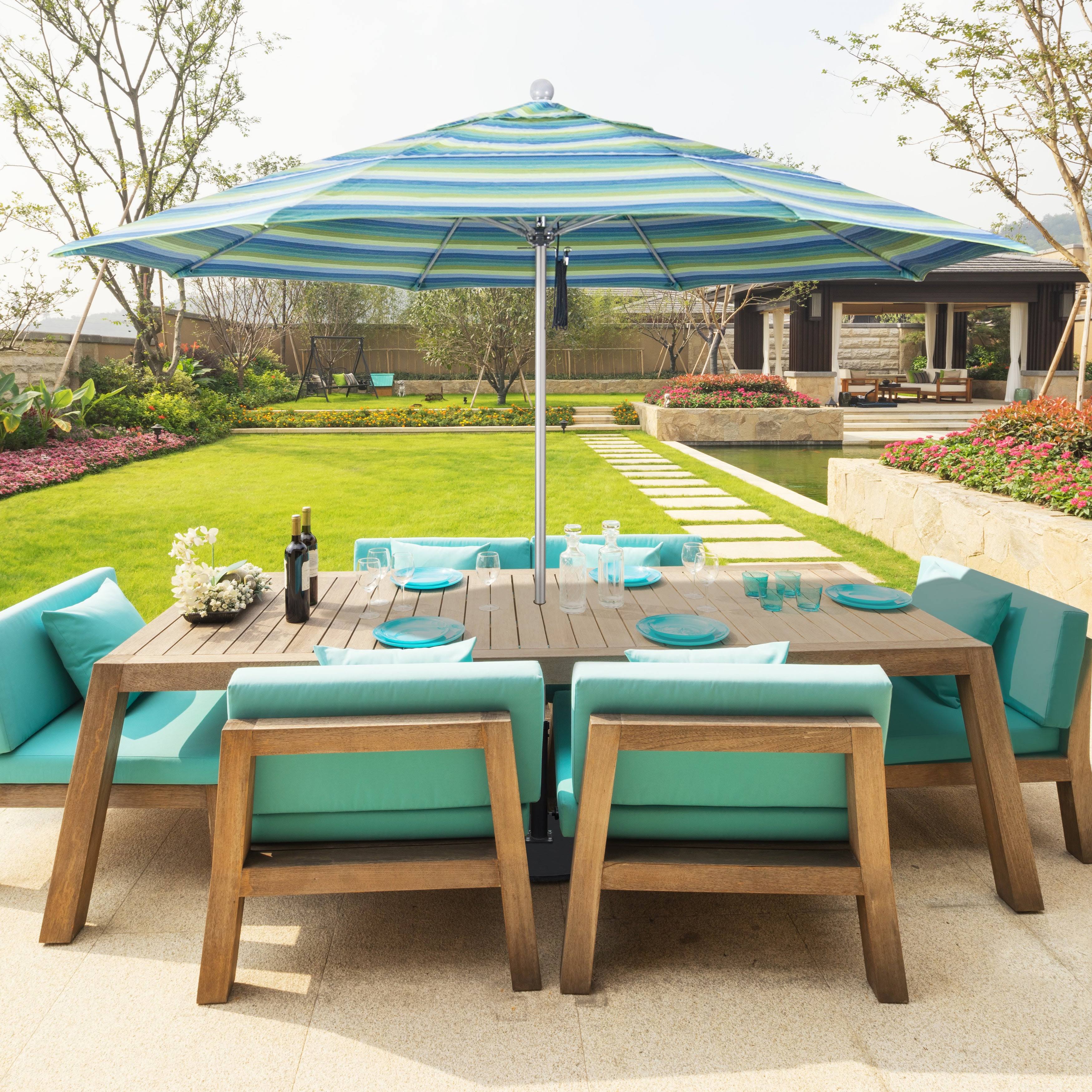 11 ft. Fiberglass Market Umbrella E7965