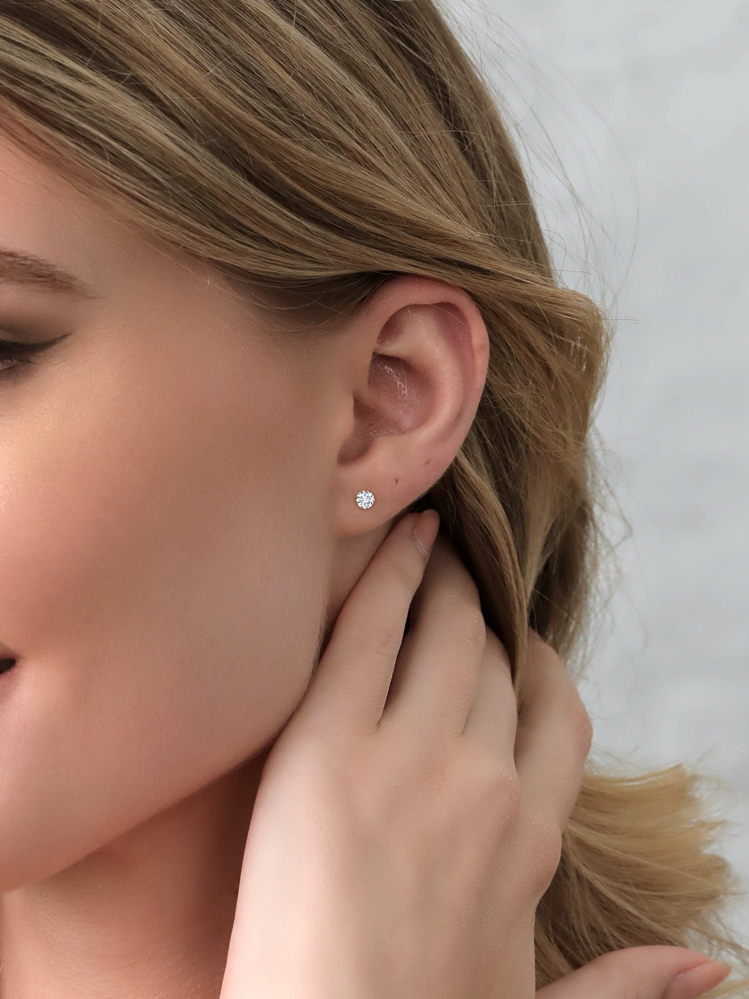 18K Rose Gold Plated Silver Stud Earrings V6369