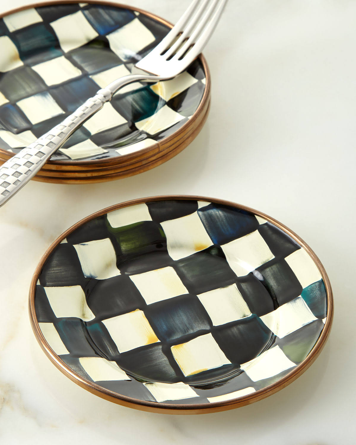 Set of 4 Enamel Canape Plates H73540