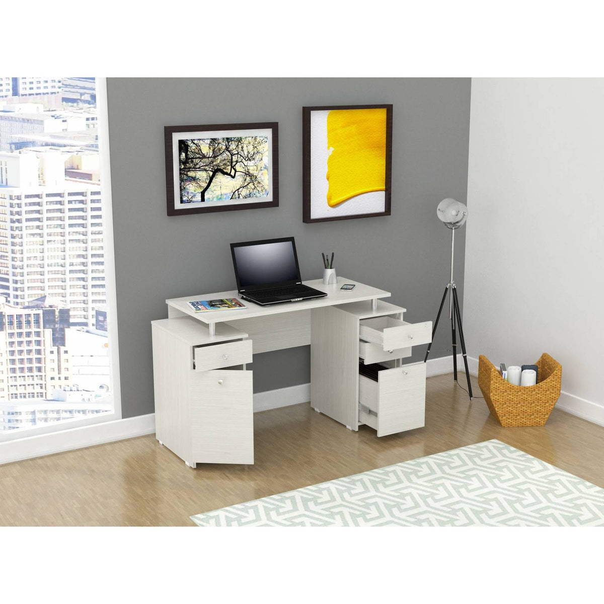 White Computer Desk O45783