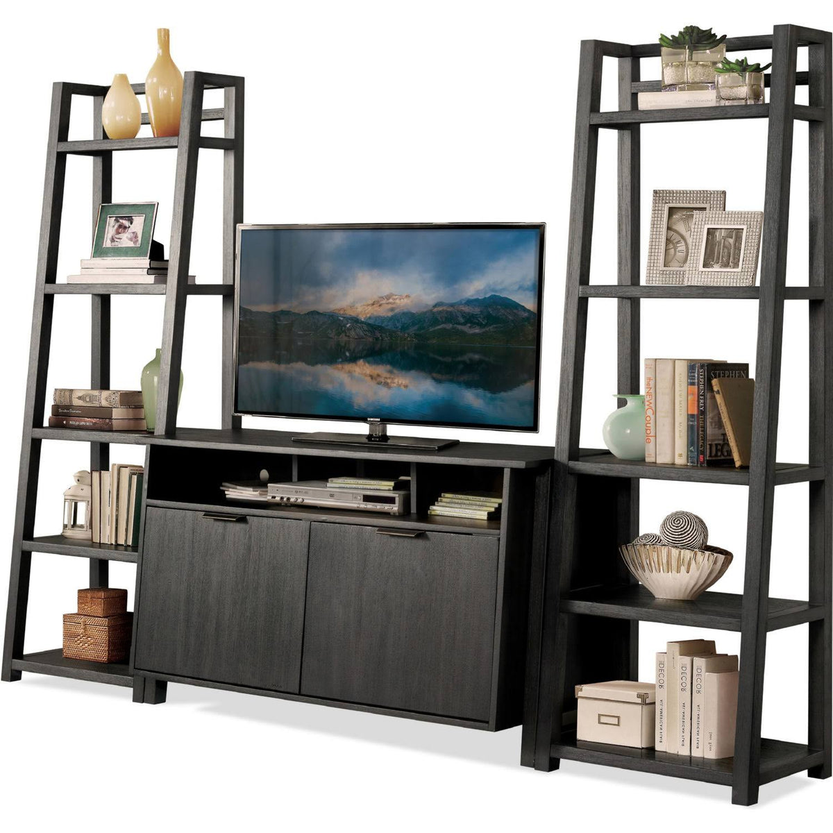 Entertainment Console K752449