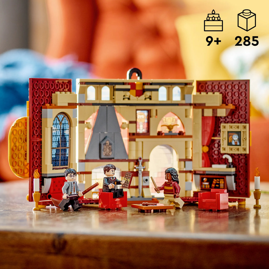 LEGO Harry Potter Gryffindor House Banner Set 76409 with 3 Minifigures P987138