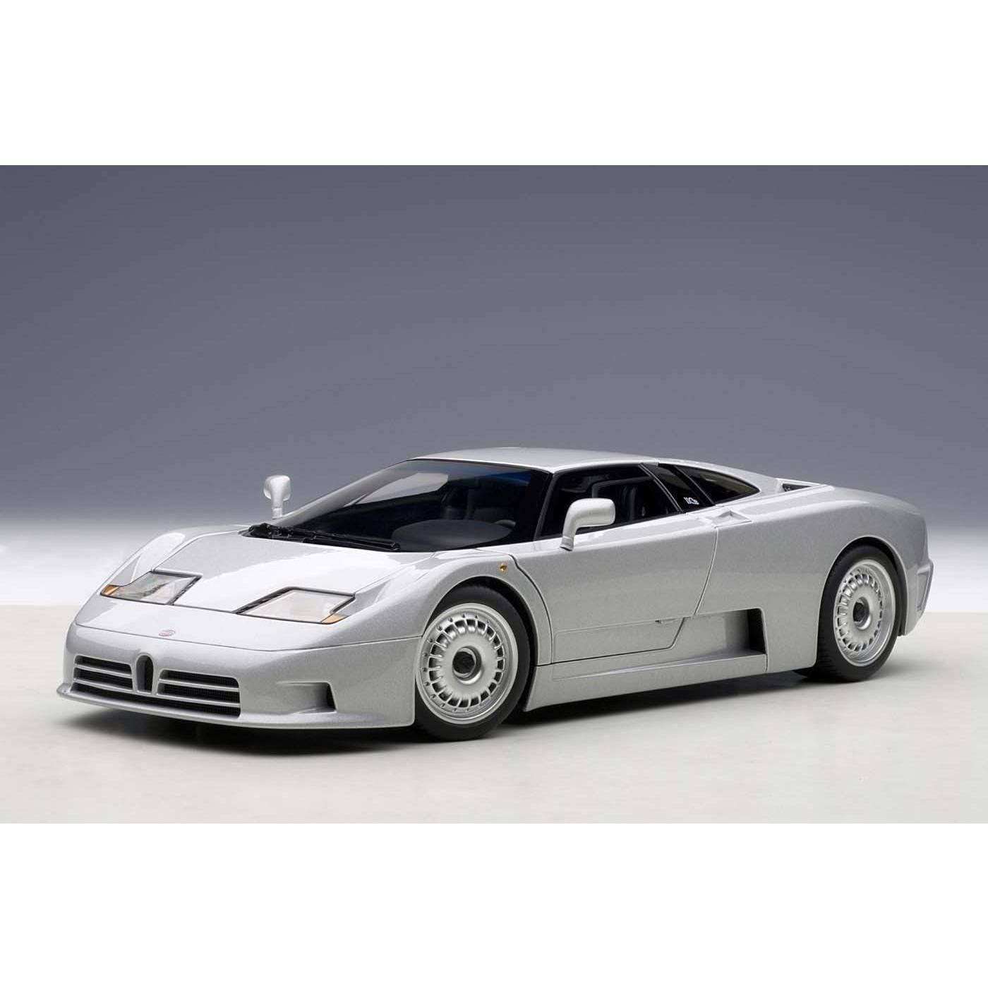 1/18 Diecast Car Model G421383