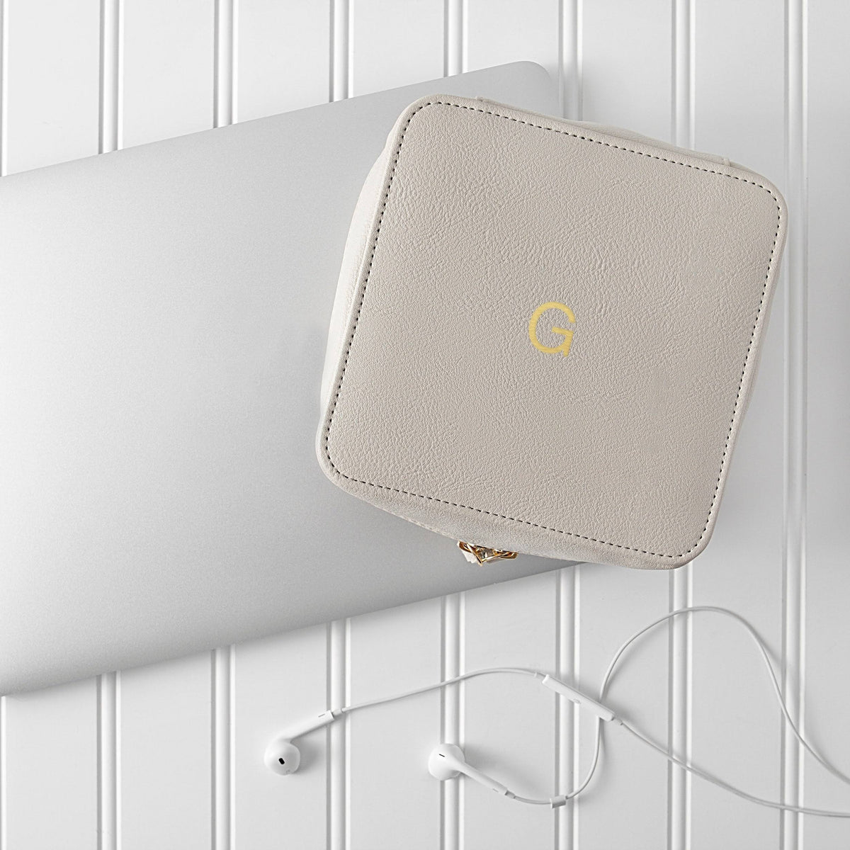 Pebble Travel Tech Case H3364