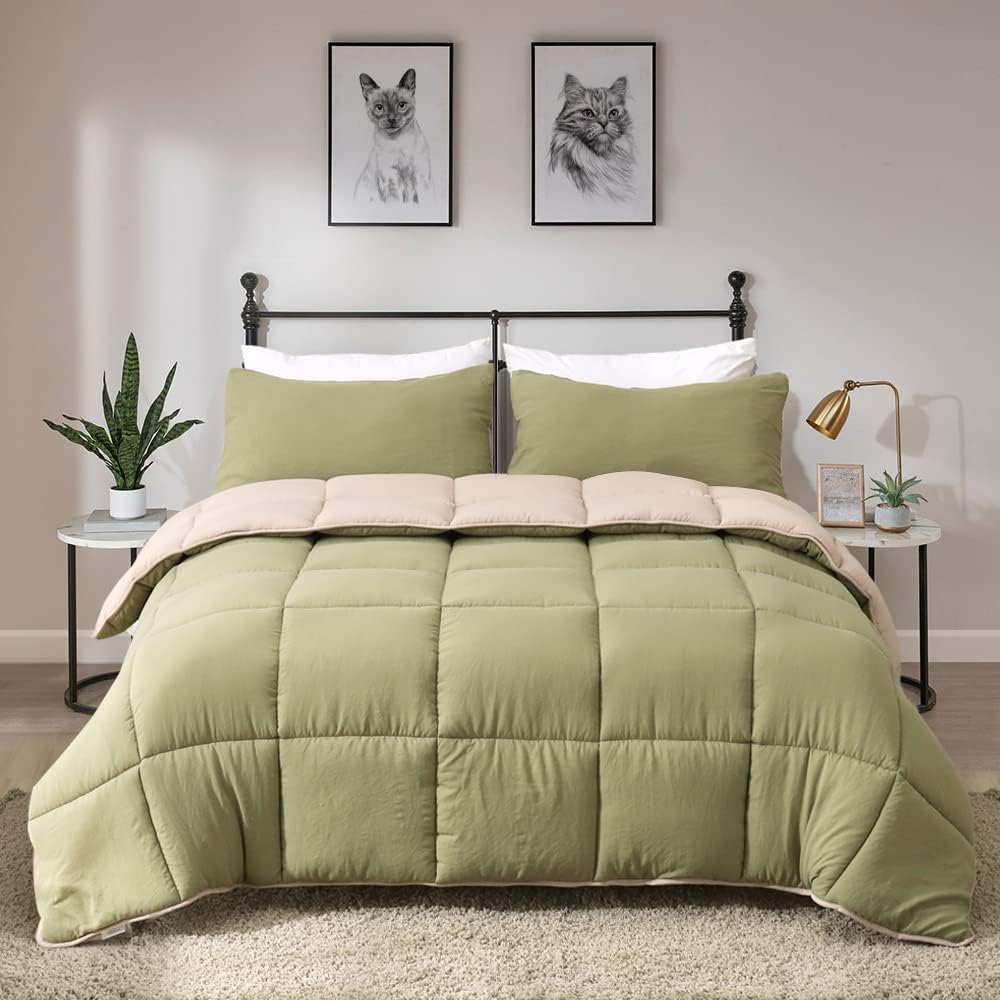 Reversible Down Alternative Comforter Set with Shams G35966